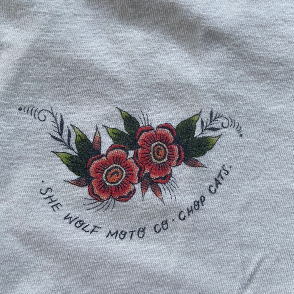 SheWolf Moto Cropped tee